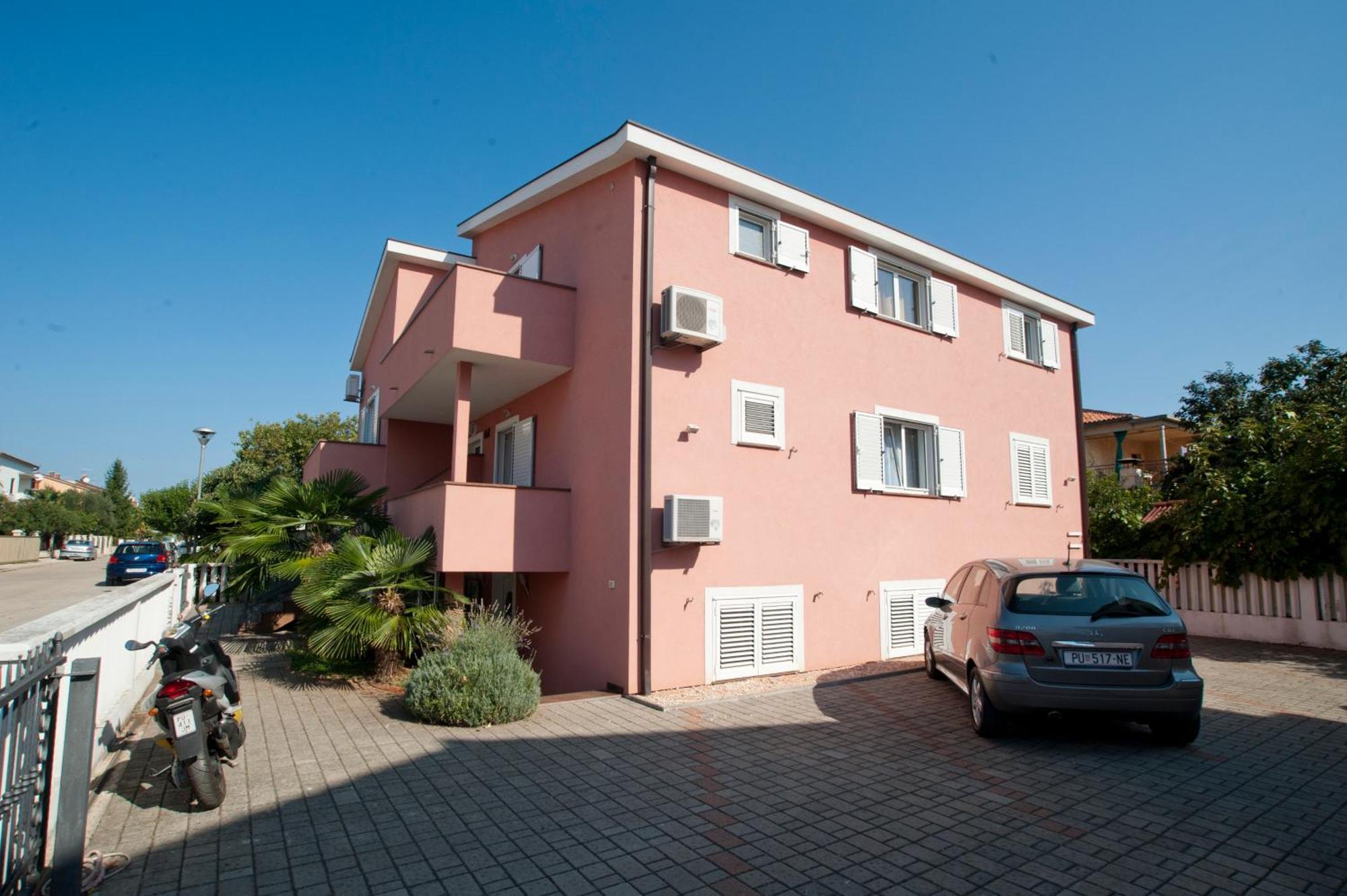 Apartments Marić Umag Zewnętrze zdjęcie